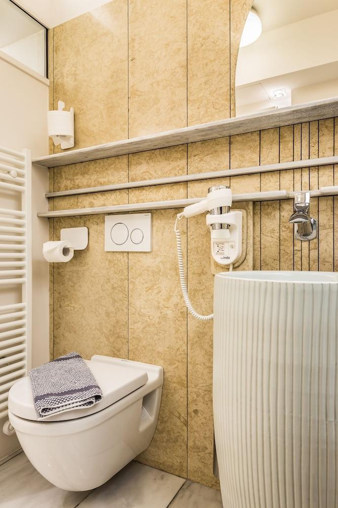 In The Heart Of Athens Apartment ภายนอก รูปภาพ